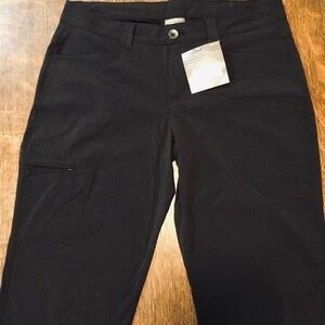 Eddie Bauer Horizon pants. Size 6. NWT.